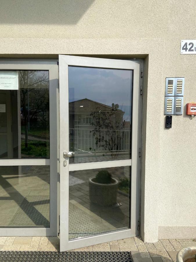 Portview Apartment Fiume Kültér fotó