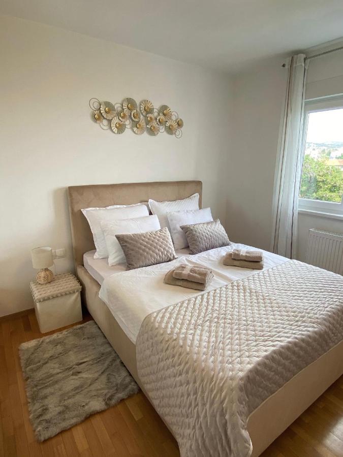 Portview Apartment Fiume Kültér fotó